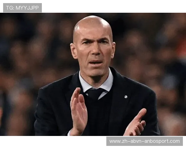 齐达内欧冠执教战术研究：连续三冠背后的技术与管理