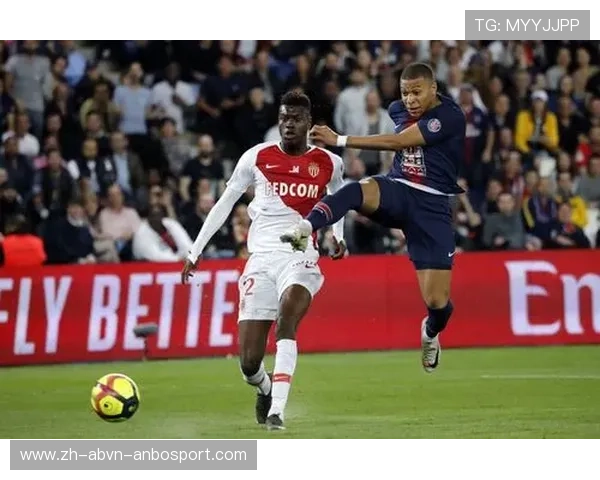 法甲最佳射门机会产生机制分析：战术与配合缺一不可