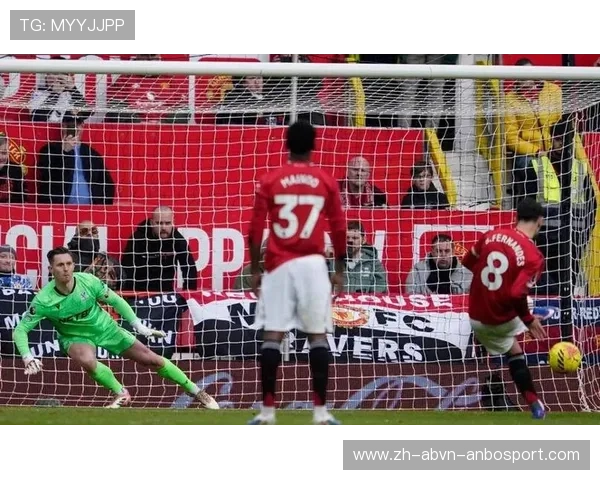 邮报前曼联后卫门萨现身水晶宫梯队为签约新下家保持状态 邮报前曼联后卫门萨现身水晶宫梯队为签约新下家保持状态